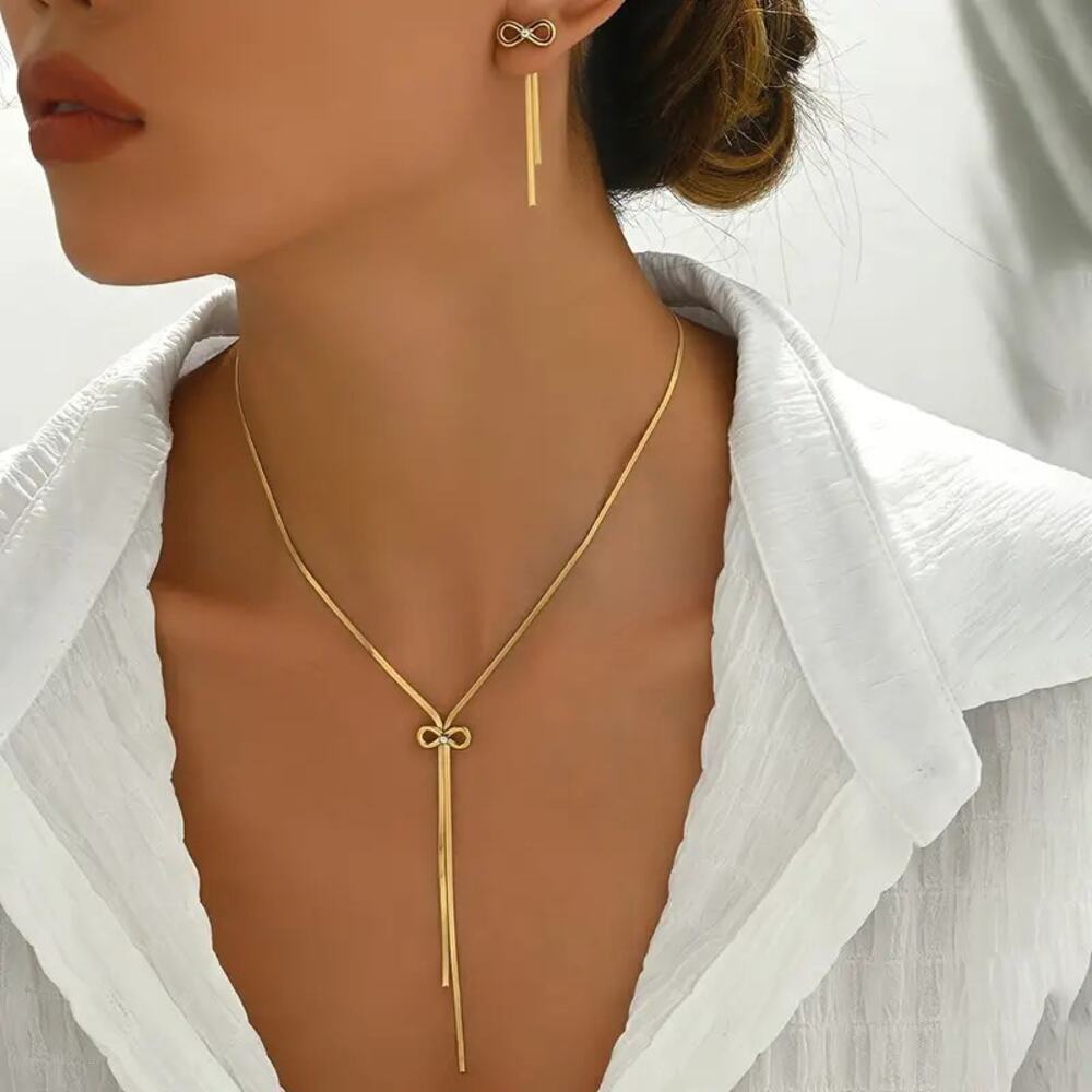 NEW Gold Coquette Bow Necklace – Stainless Steel Y-Shape with Rhinestones
